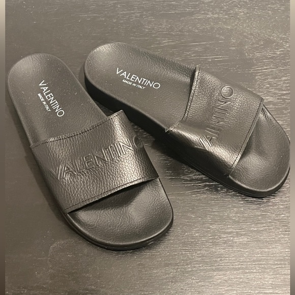 COPY - Valentino slides - never worn Size 9 - Picture 3 of 7